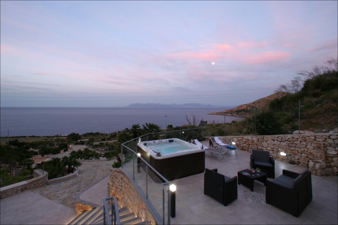 Villa Antonia - Vasca Idromassaggio Terrazza Vista Mare San Vito Lo Capo Dış mekan fotoğraf