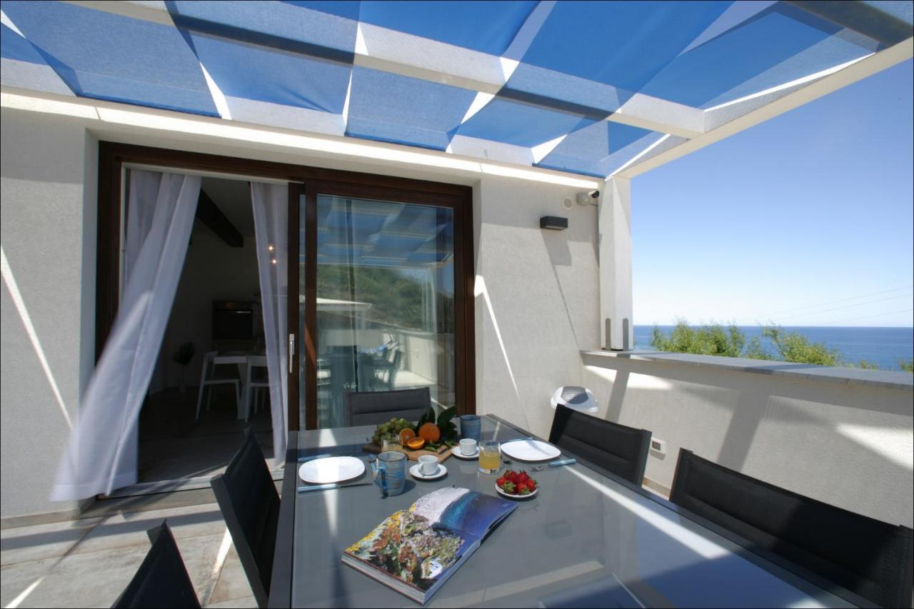 Villa Antonia - Vasca Idromassaggio Terrazza Vista Mare San Vito Lo Capo Dış mekan fotoğraf
