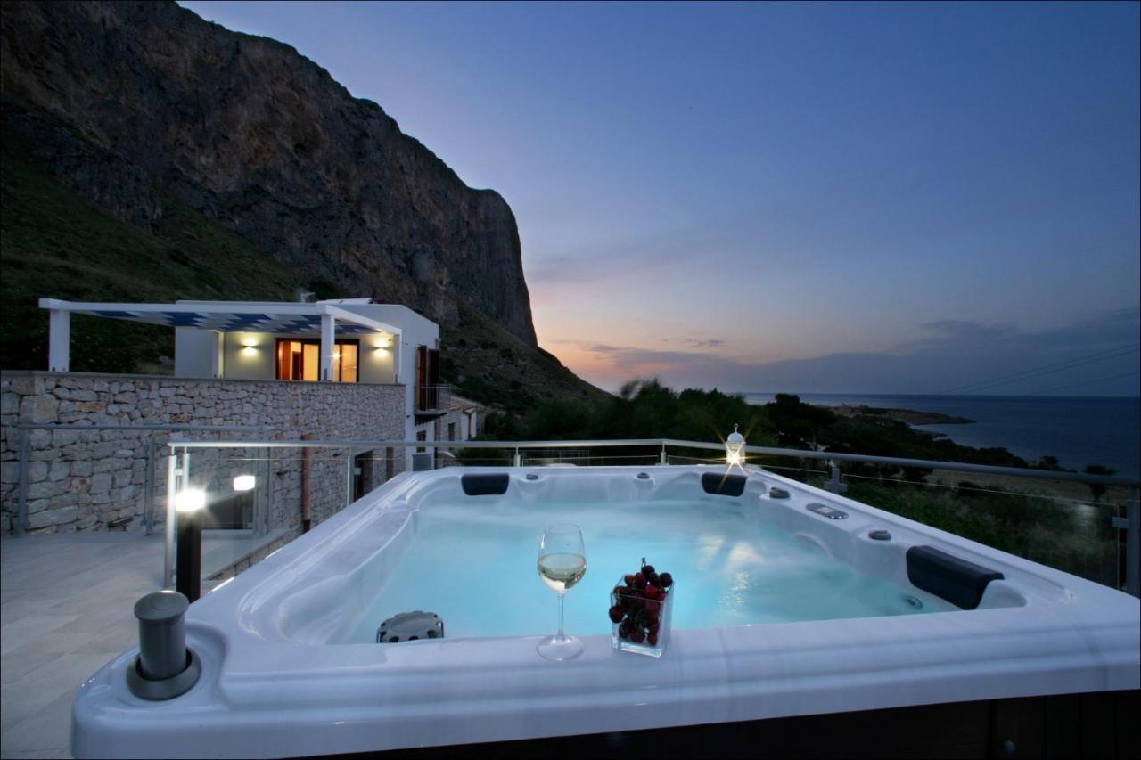 Villa Antonia - Vasca Idromassaggio Terrazza Vista Mare San Vito Lo Capo Dış mekan fotoğraf