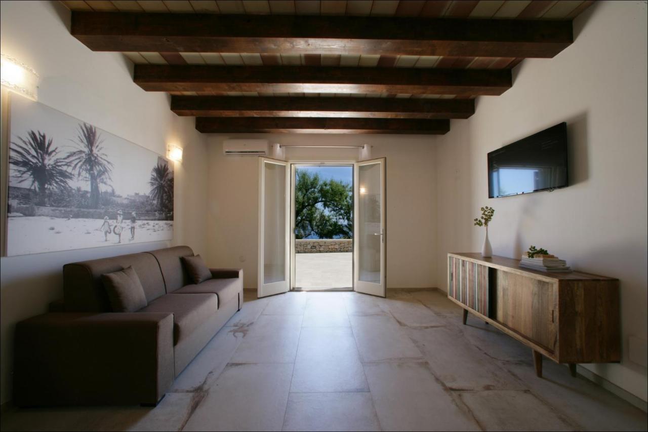 Villa Antonia - Vasca Idromassaggio Terrazza Vista Mare San Vito Lo Capo Dış mekan fotoğraf