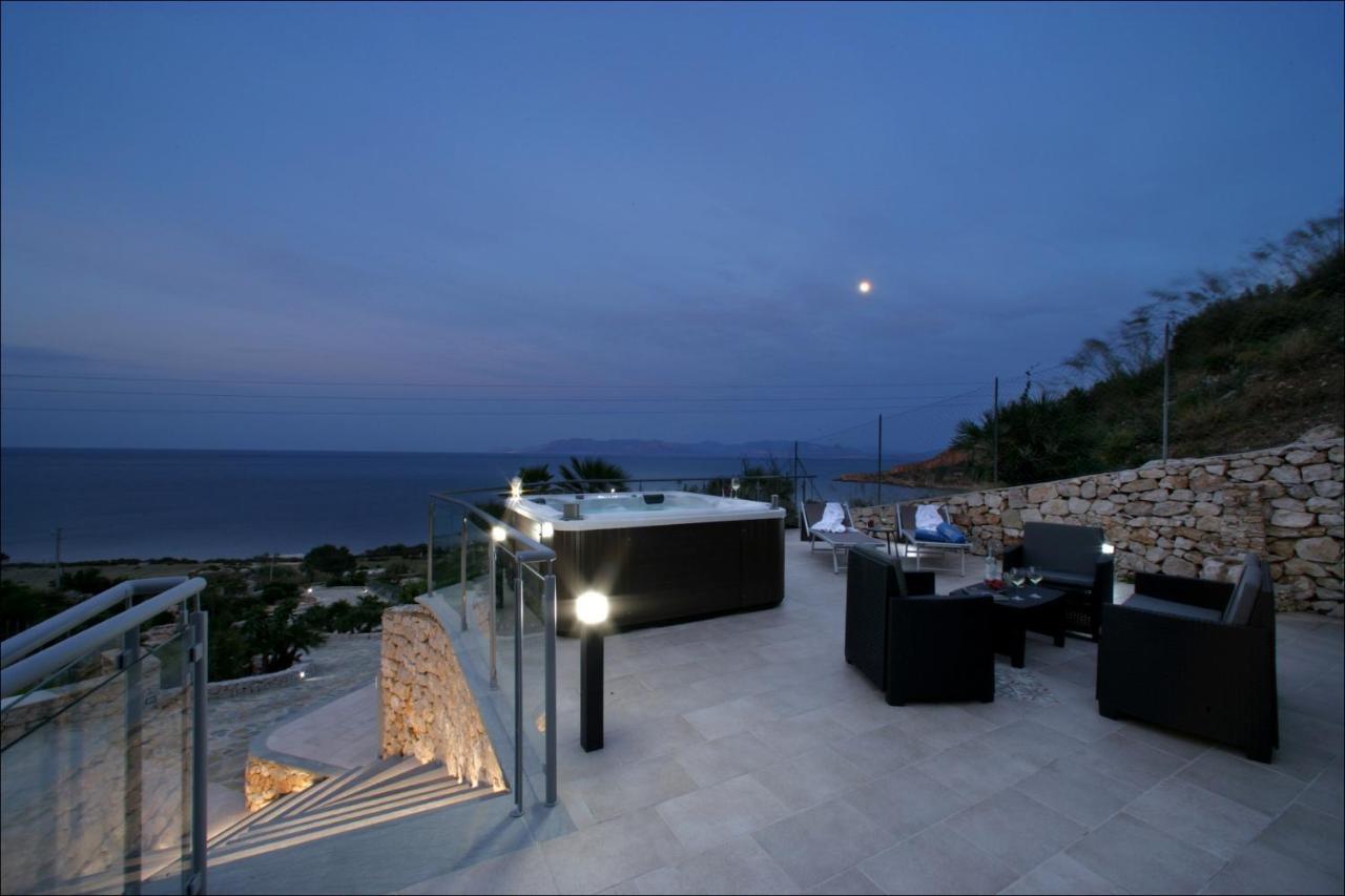 Villa Antonia - Vasca Idromassaggio Terrazza Vista Mare San Vito Lo Capo Dış mekan fotoğraf